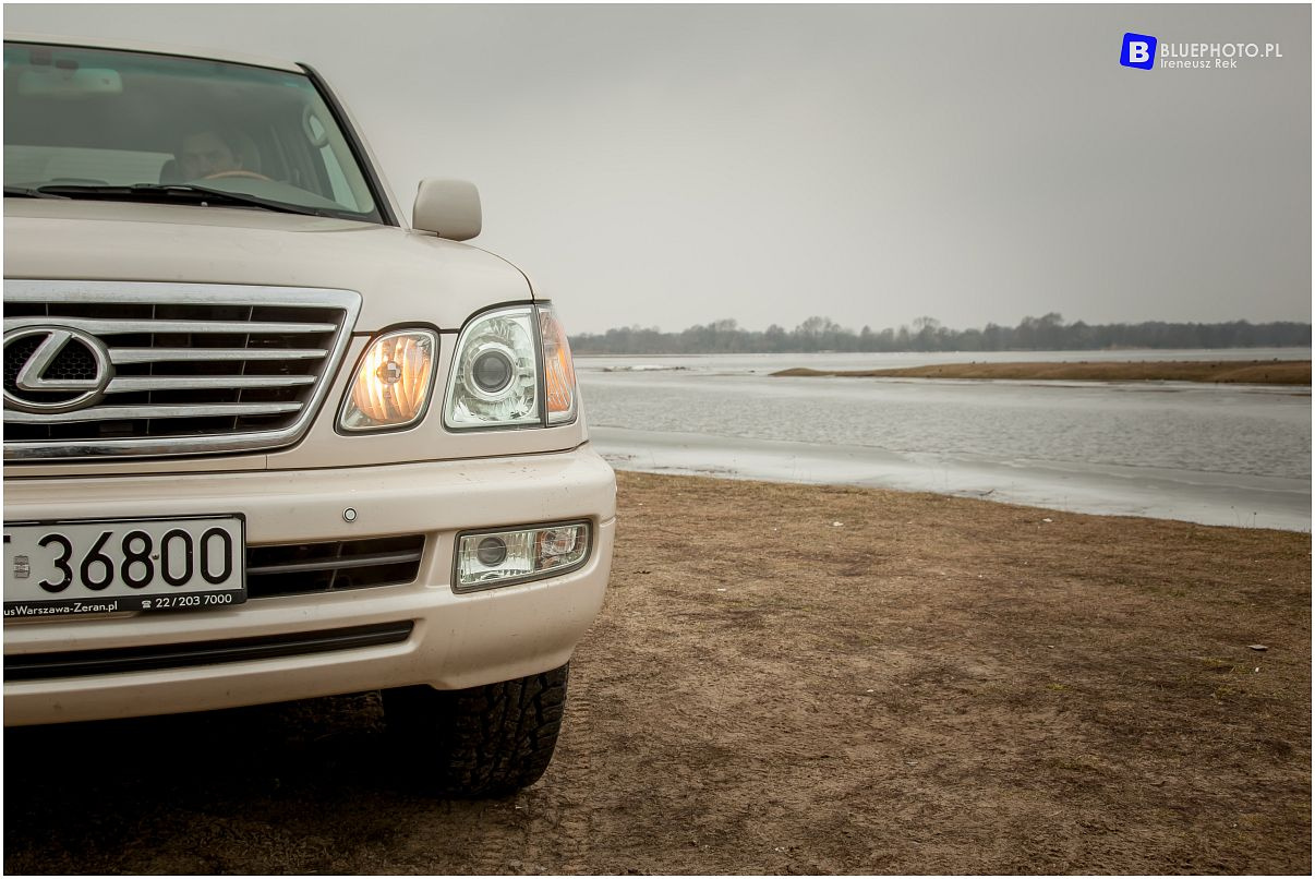 Lexus LX470 Emsi