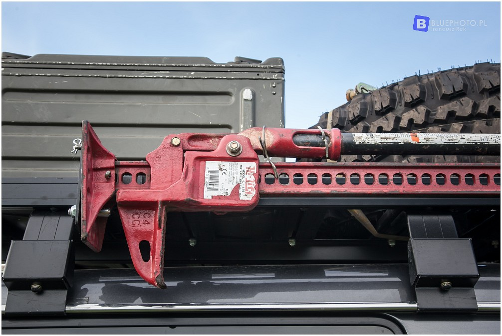 Land Cruiser 76 Artura i Jagody