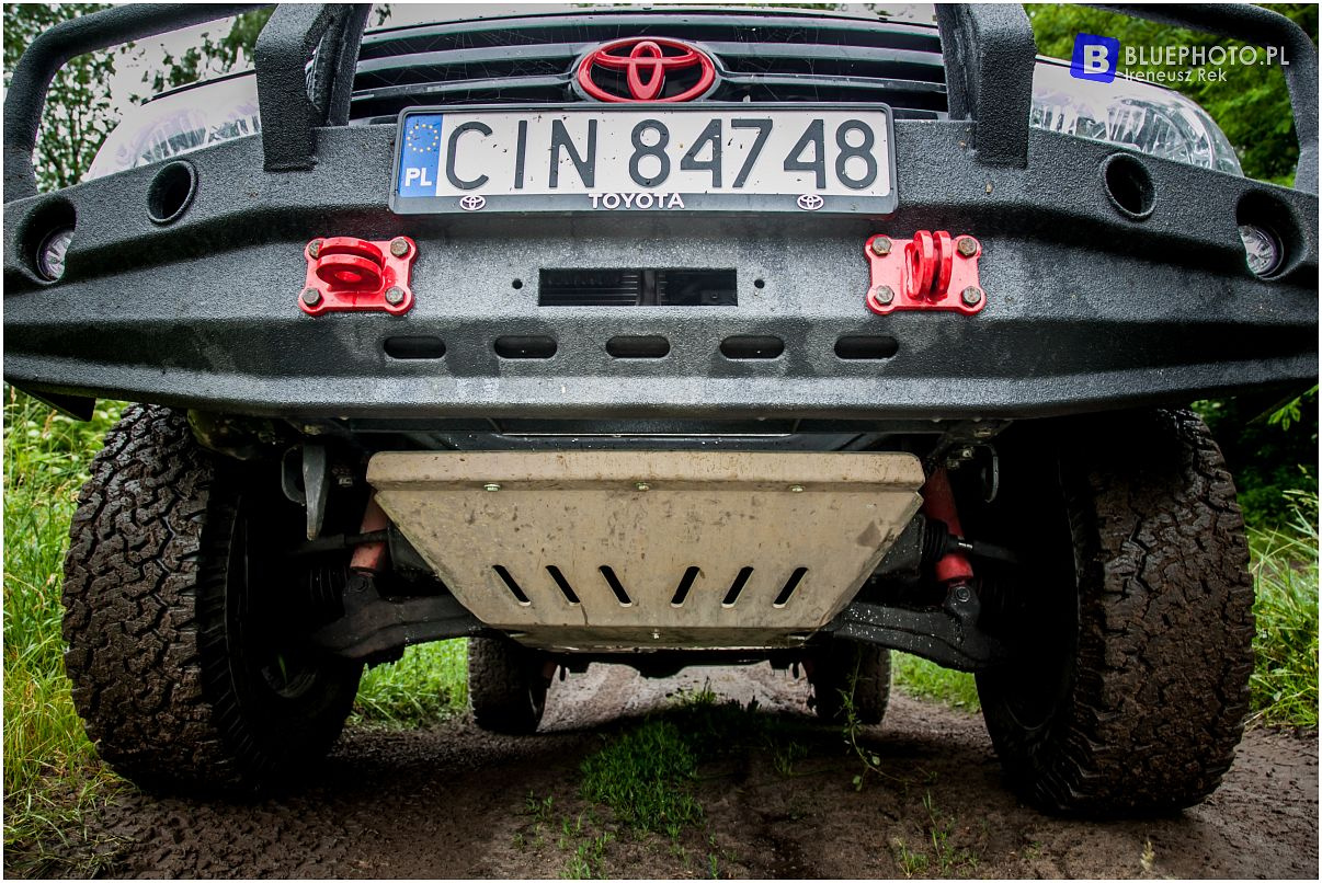 Land Cruiser HDJ100 NELKA