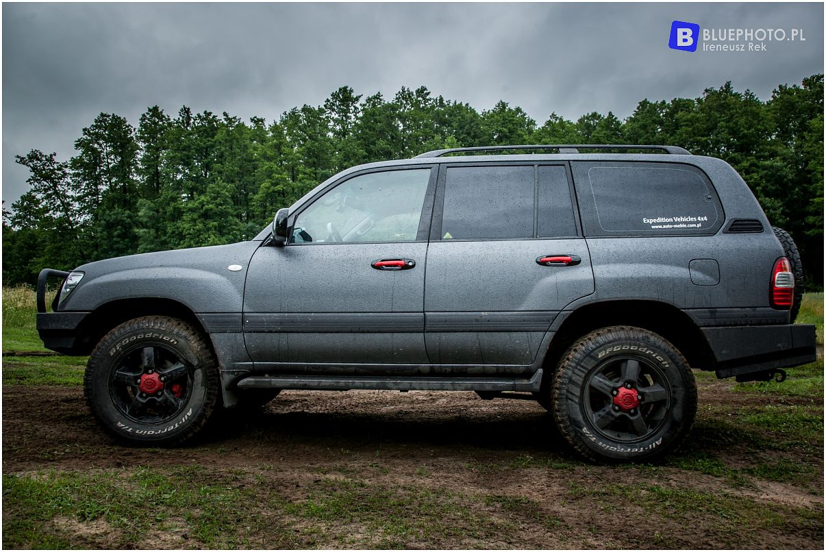 Land Cruiser HDJ100 NELKA