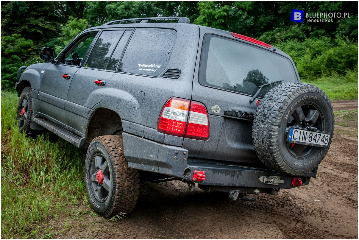 Land Cruiser HDJ100 NELKA