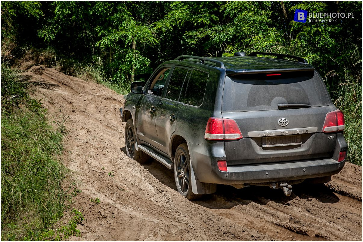 Toyota Land Cruiser VDJ200 Maćka z Land Ctuiser Serwis