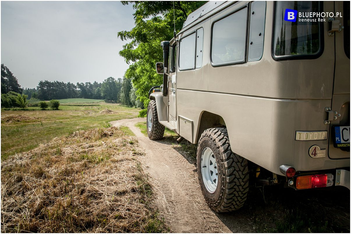 Toyota Land Cruiser HJ45 