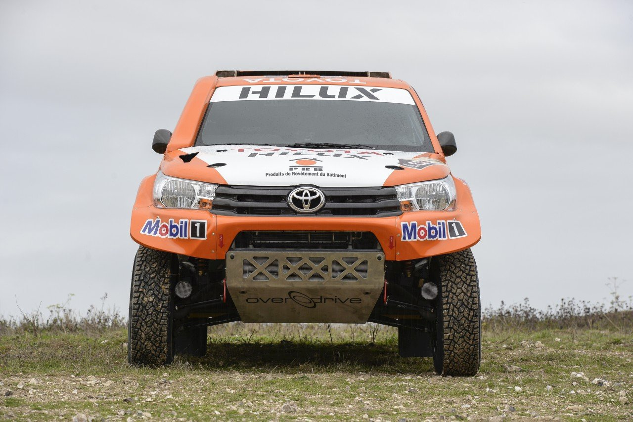 Dakarowy Hilux Ronana Chabota
