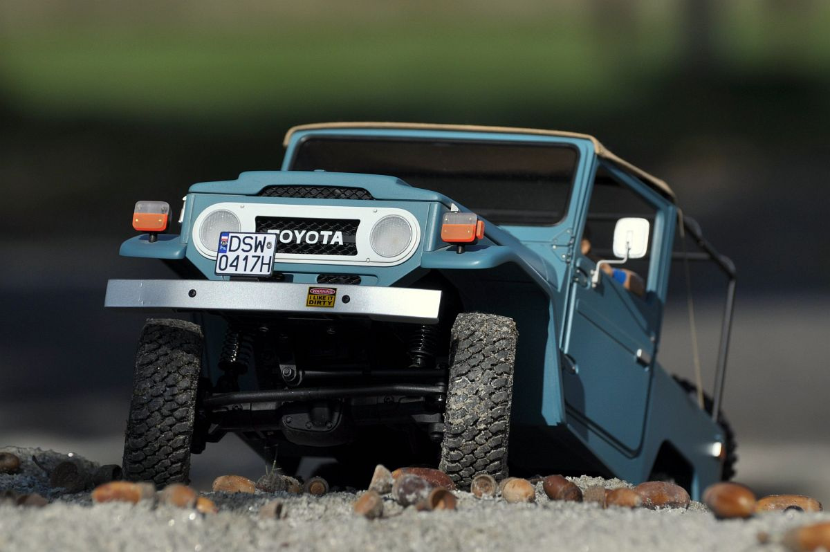 FJ40 - modelarskie cudo do jazdy po skalowym terenie