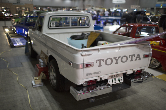 Hilux na targach Mooneyes Japan Show