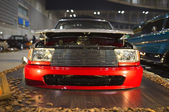 Hilux na targach Mooneyes Japan Show