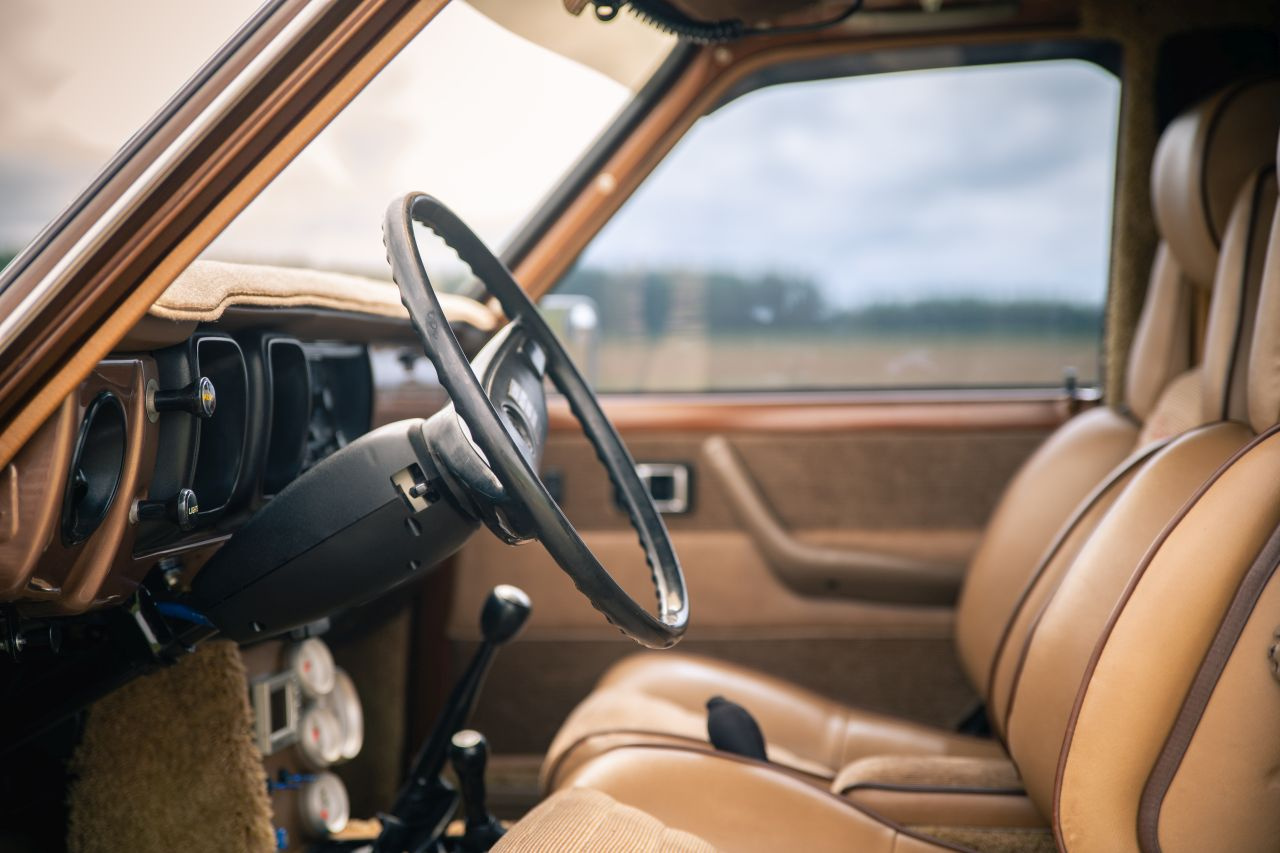 Kamper Toyota Hilux Chinook 4×4 – przepustka do przygody