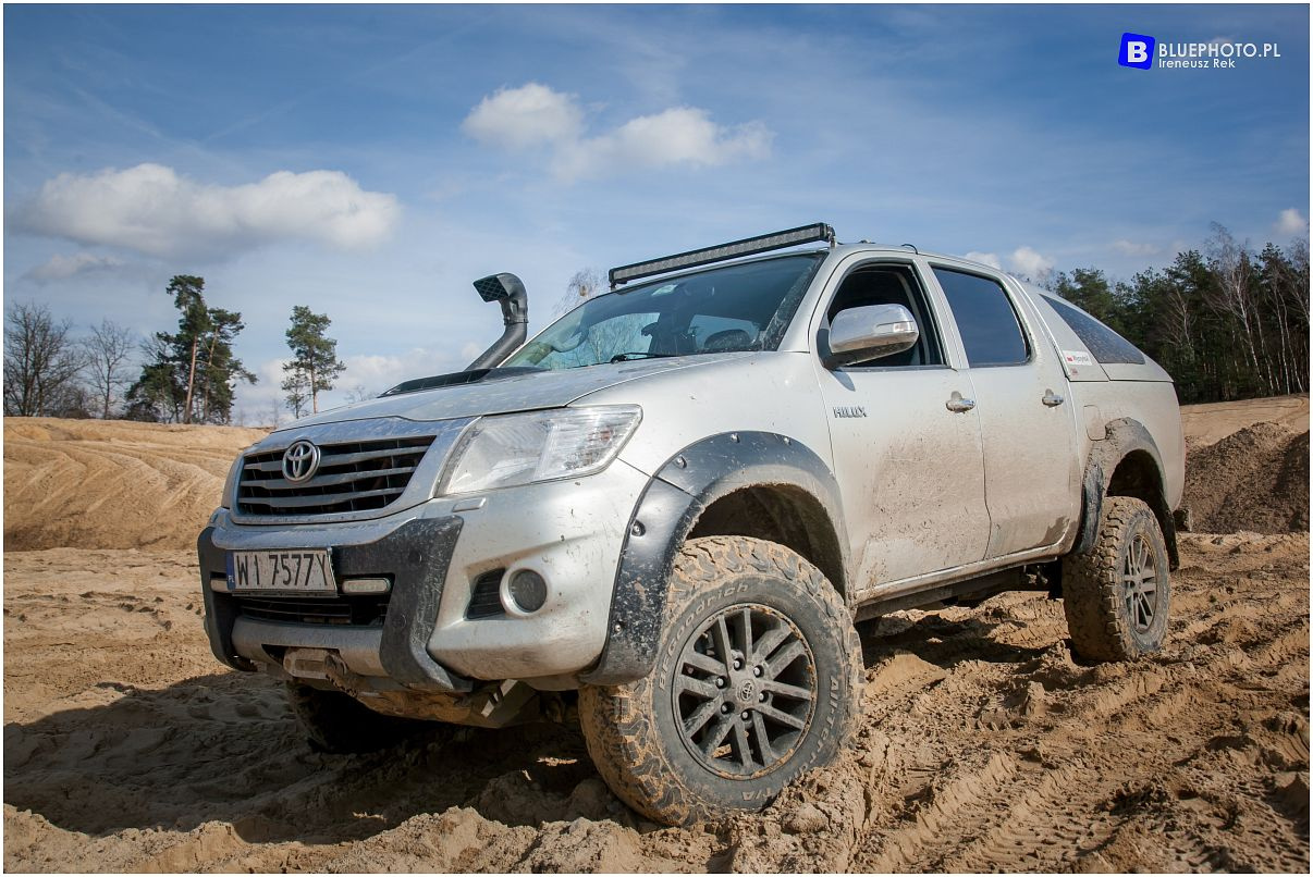 Toyota Hilux VII - Globo