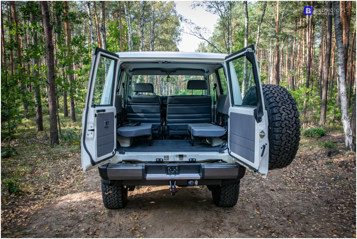 Toyota Land Cruiser HZJ71 Emil