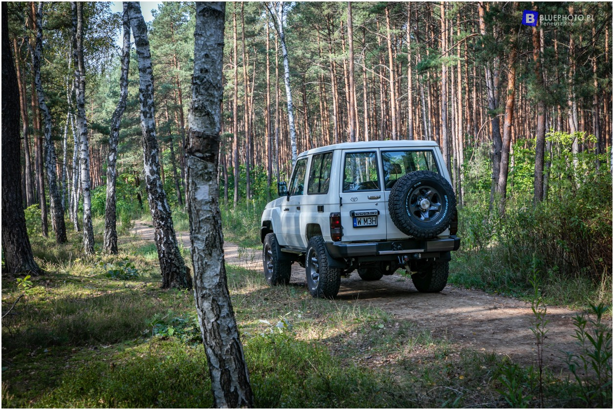 Toyota Land Cruiser HZJ71 Emil