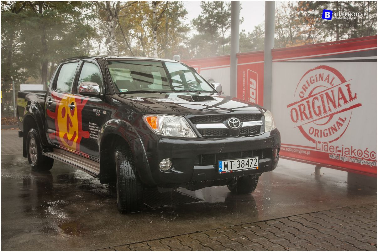 Toyota Hilux VII z Radości