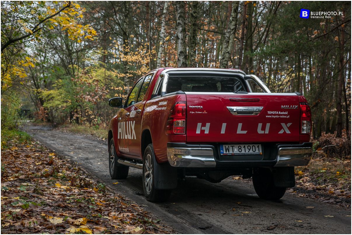 Hilux kontra Hilux