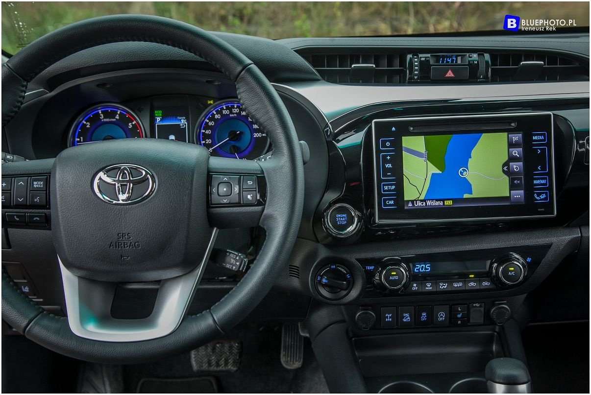 Hilux kontra Hilux