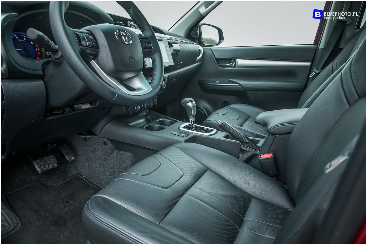 Hilux kontra Hilux