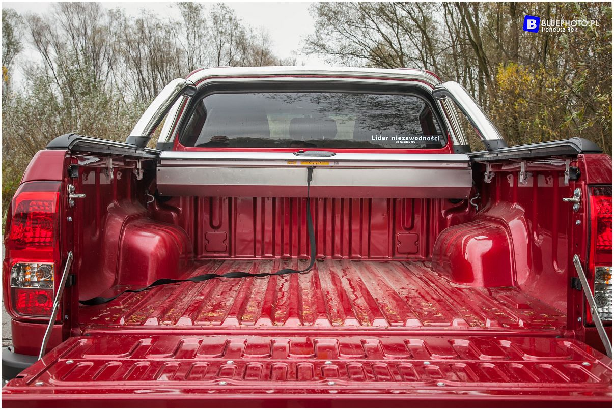 Hilux kontra Hilux