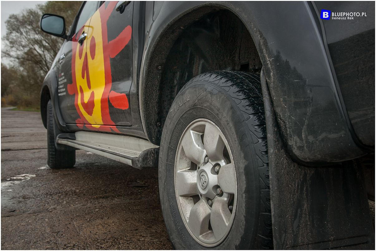 Hilux kontra Hilux