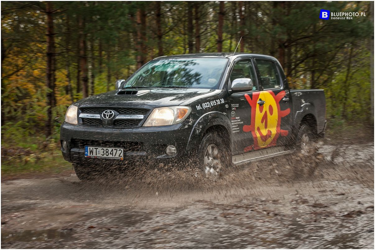 Toyota Hilux VII z Radości