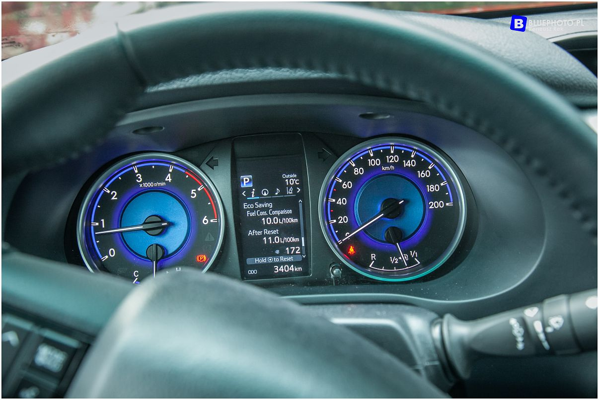 Hilux kontra Hilux