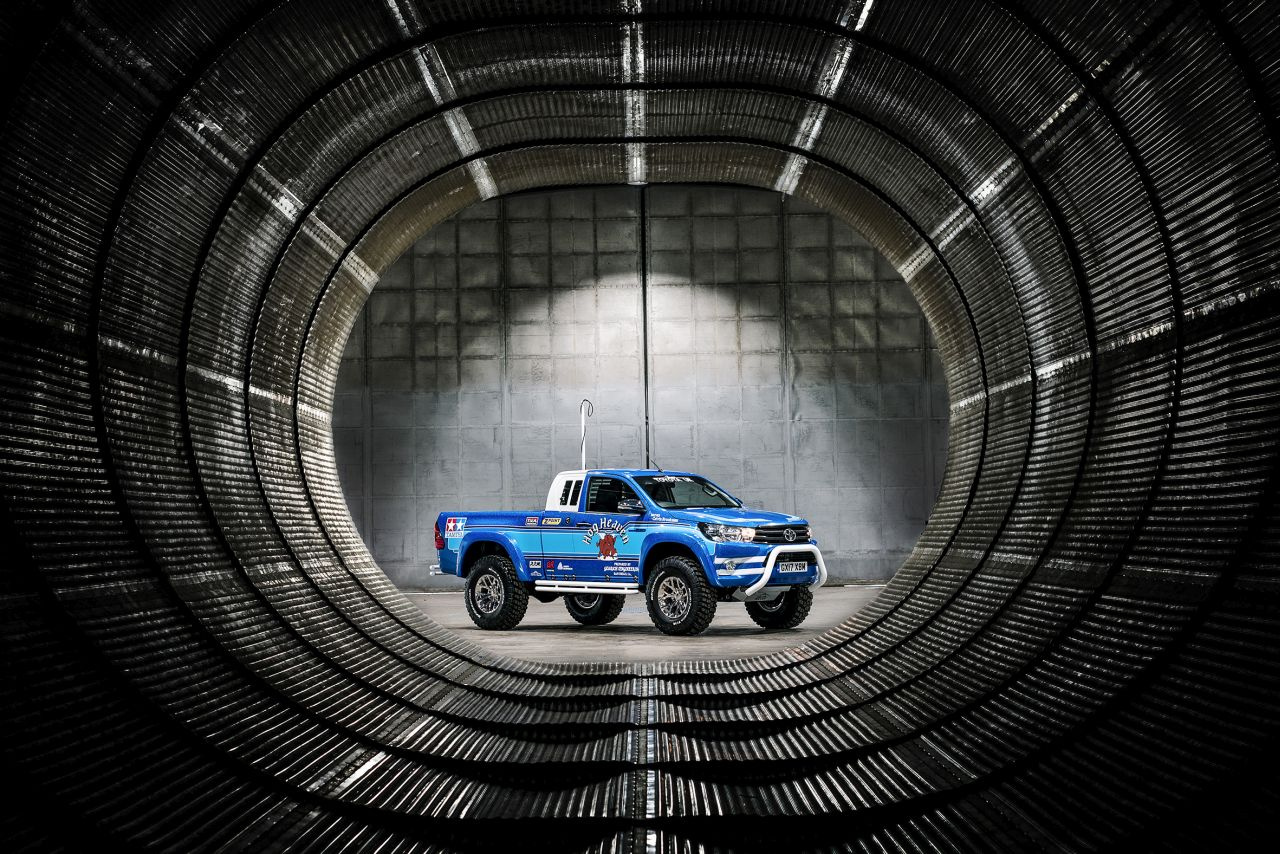 Toyota Hilux Bruiser 