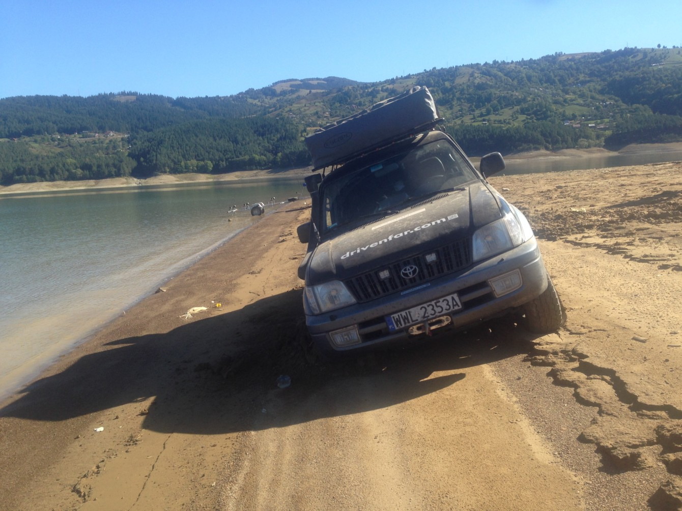 Toyoty Land Cruiser w klubie Drivenfar
