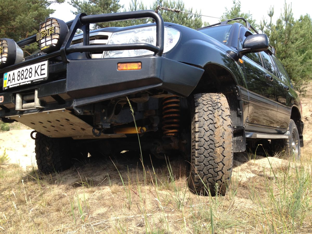 Wyjatkowy Land Cruiser HZJ105 