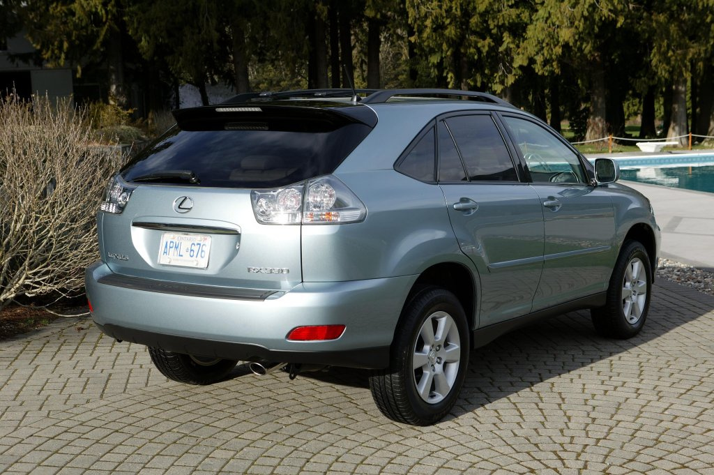  Lexus RX – 4 generacje bestsellera