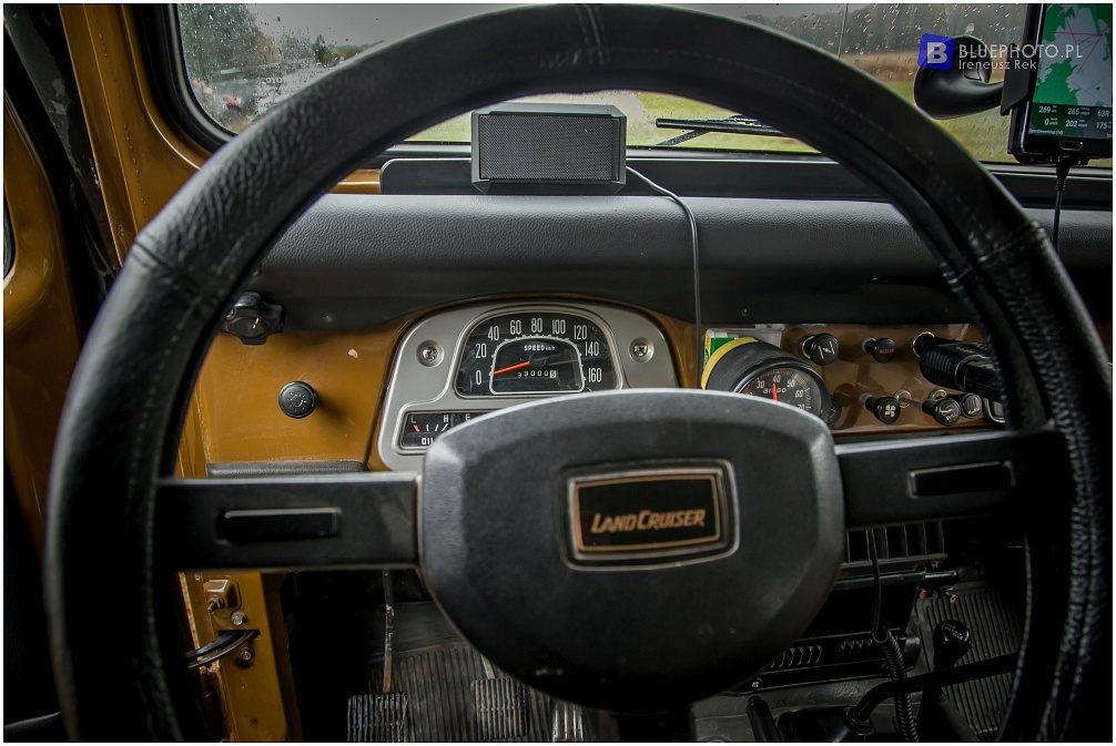 Land Cruiser FJ 40 Pawła i Violi