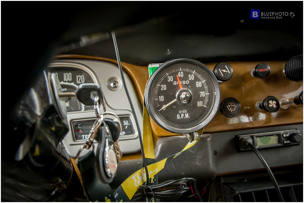 Land Cruiser FJ 40 Pawła i Violi