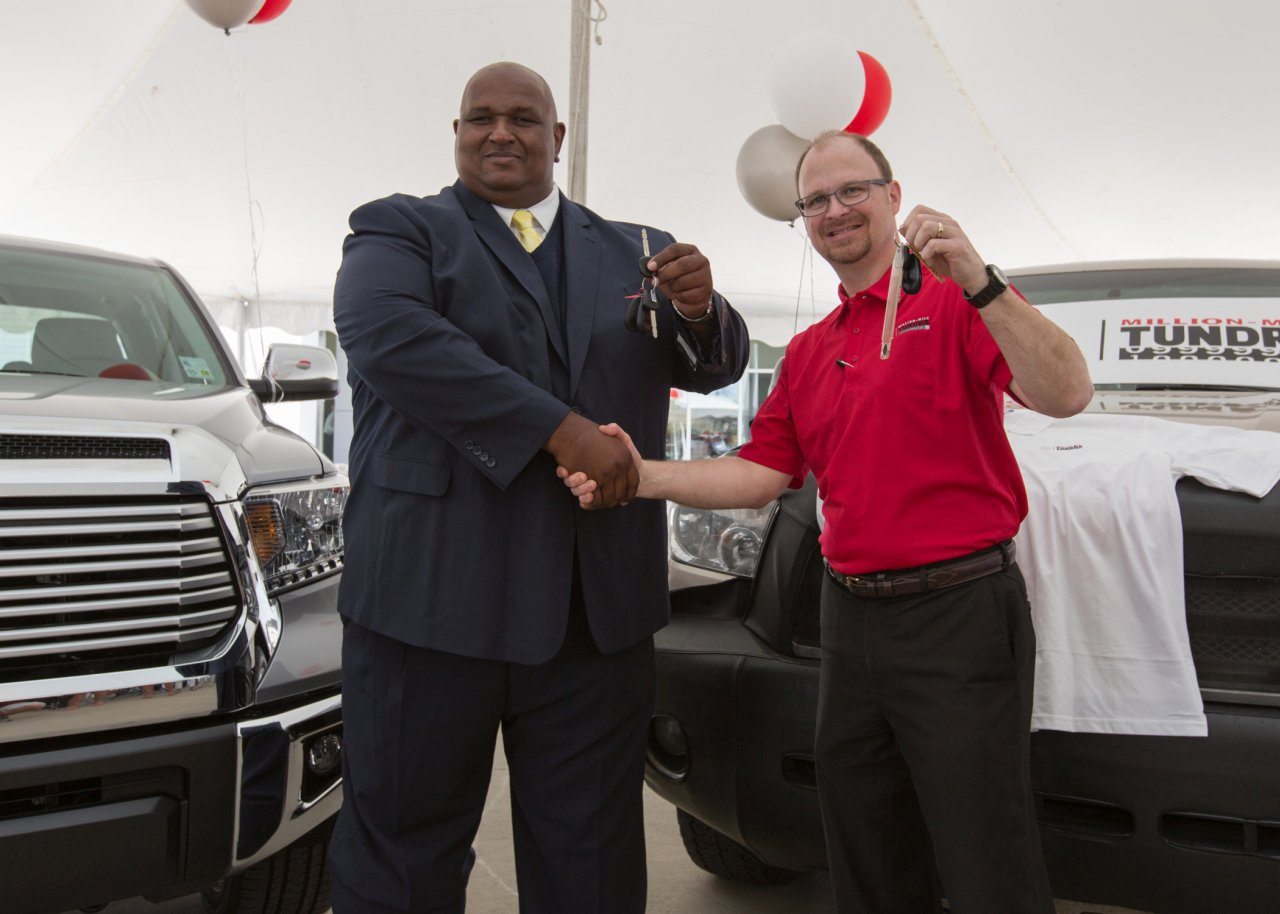 Milion mil w Toyocie Tundra