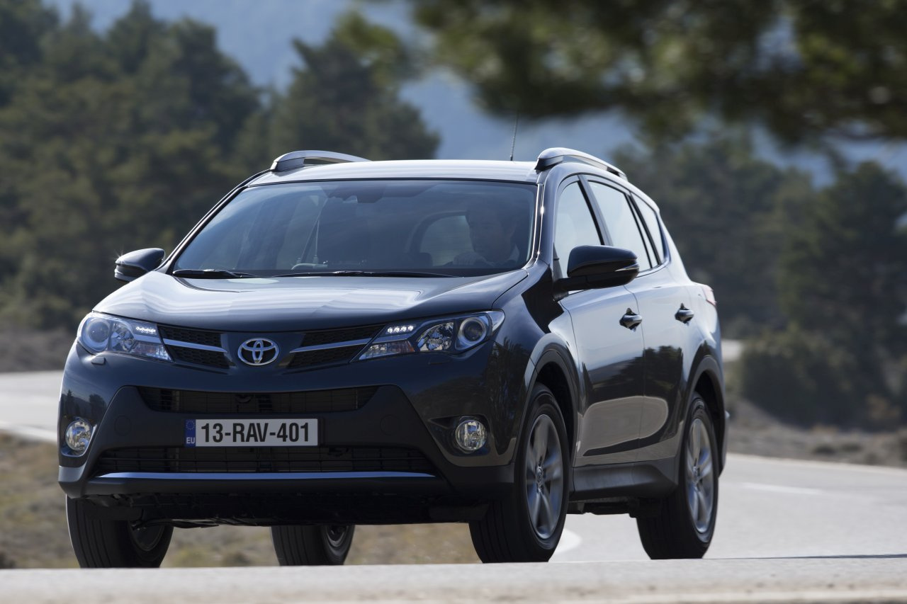 RAV4 – prekursor segmentu SUV