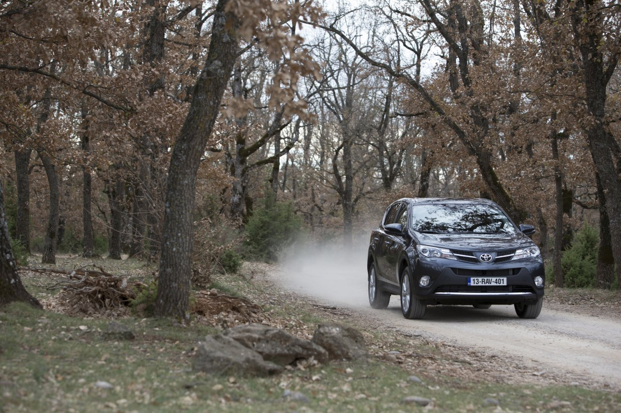 RAV4 – prekursor segmentu SUV