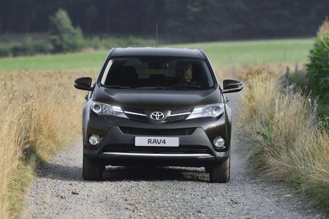 RAV4 – prekursor segmentu SUV