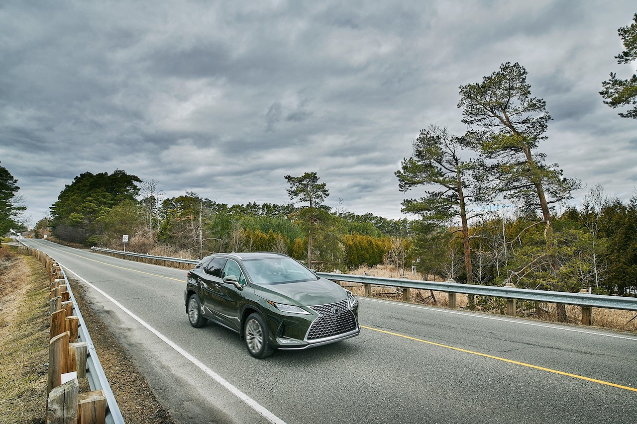 Jubileuszowy Lexus RX dla poszukiwaczy przygód