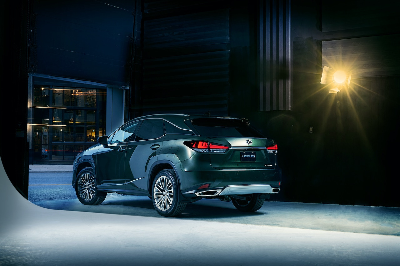 Jubileuszowy Lexus RX dla poszukiwaczy przygód