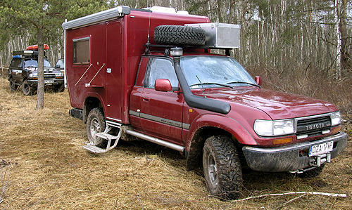 Land Cruiser 80 - kamper - budowa
