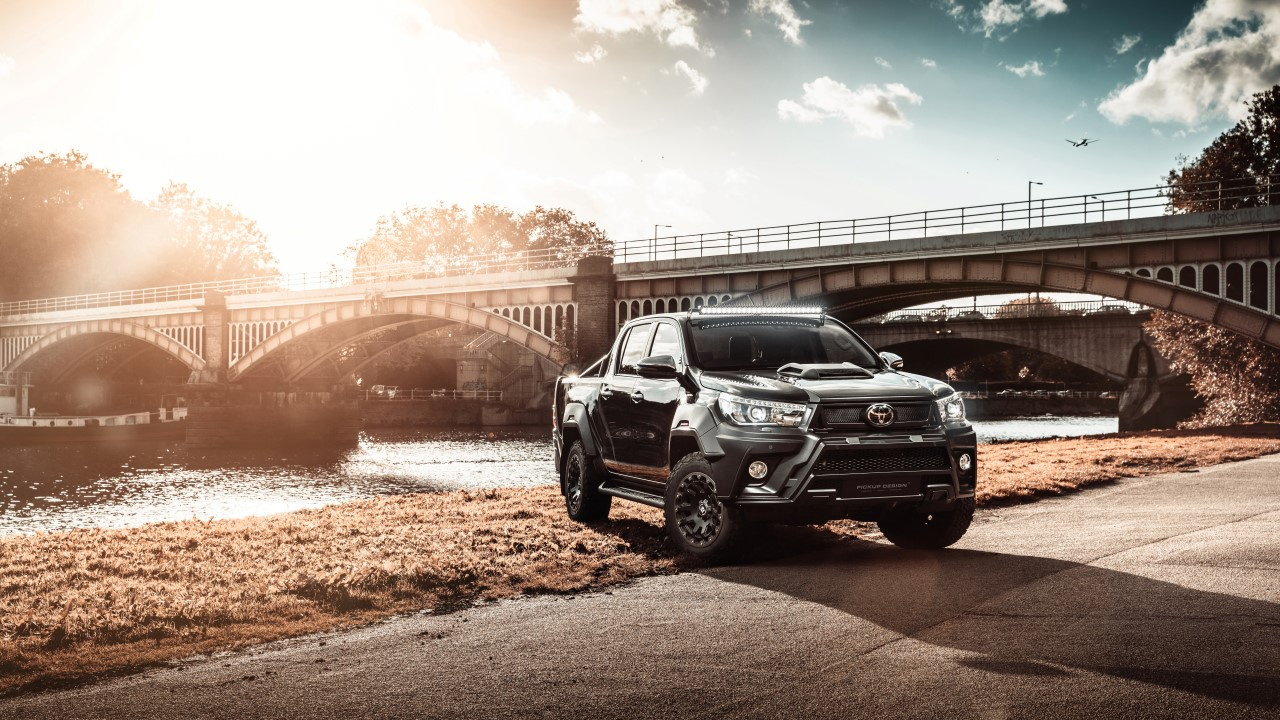 Toyota Hilux - terenówka szyta na miarę