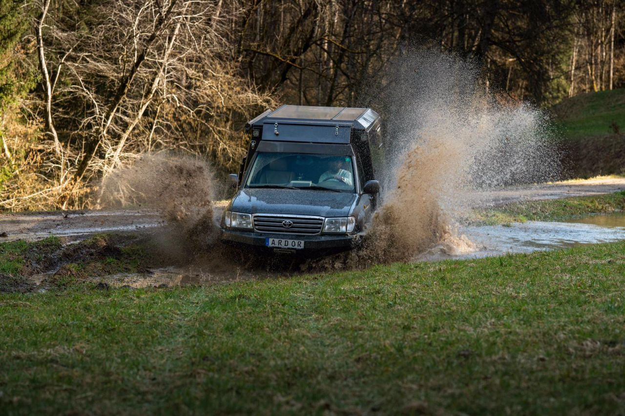 Land Cruiser 100 - kamper