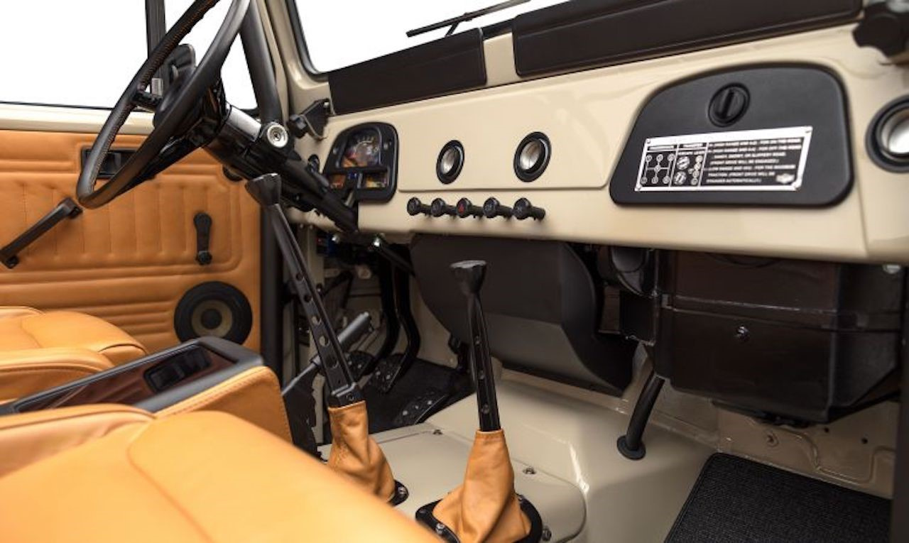 Land Cruiser "Signature" FJ43L-KC