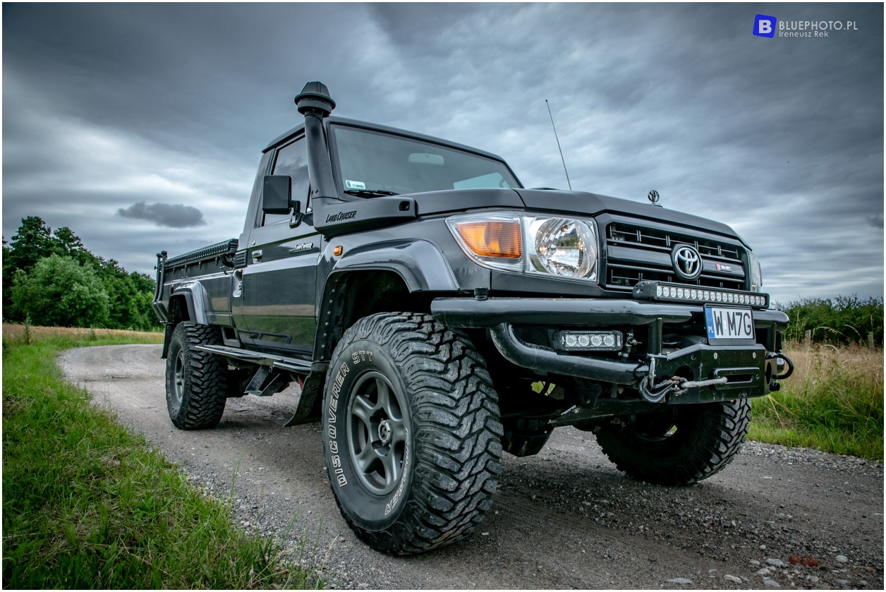 Land Cruiser HZJ79 - na wyprawę
