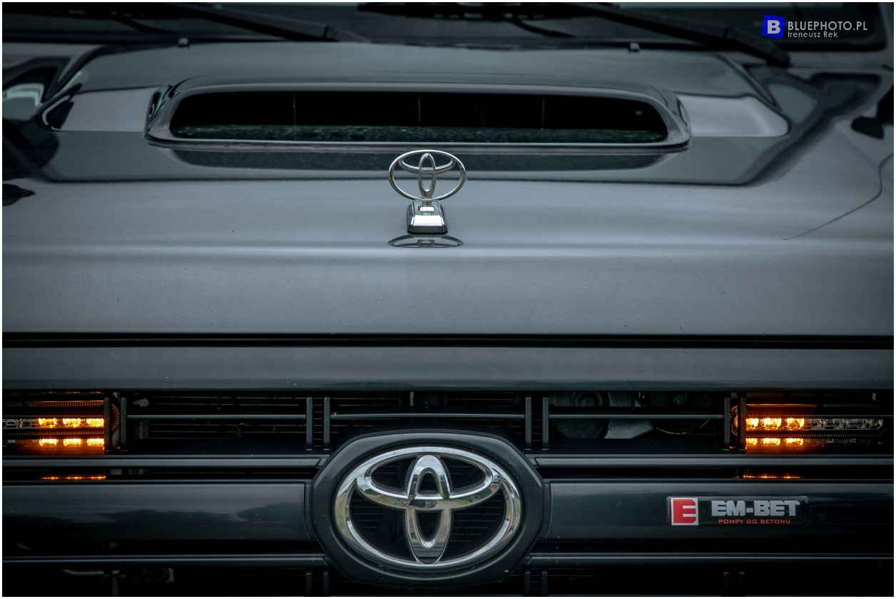 Land Cruiser HZJ79 - na wyprawę