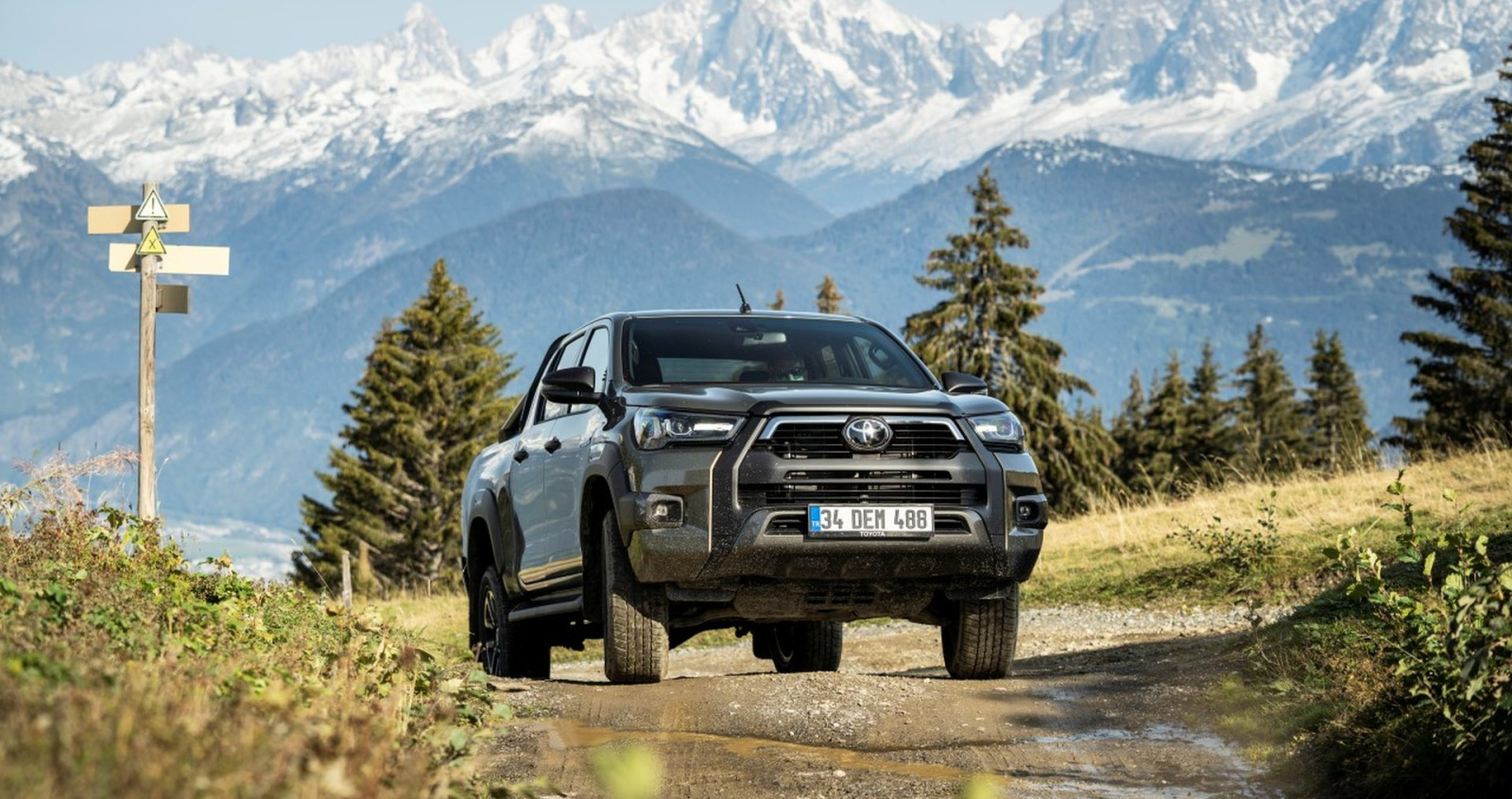 Nowa Toyota Hilux – mocniejszy silnik 2.8