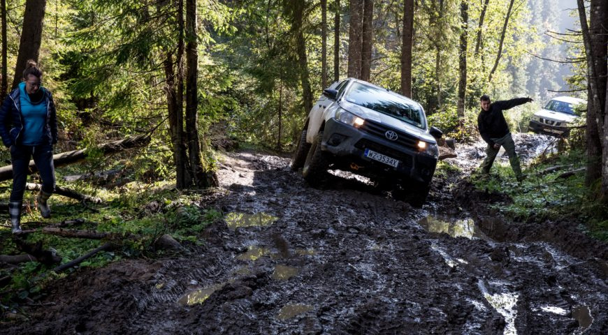 Toyota Hilux Revo - na szlakach Ukrainy