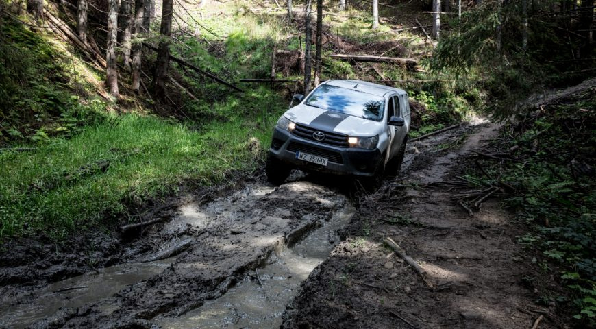 Toyota Hilux Revo - na szlakach Ukrainy