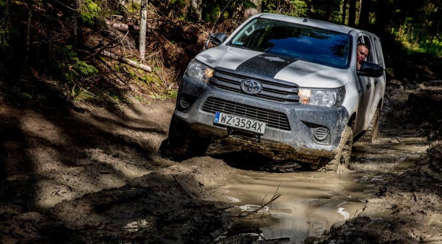 Toyota Hilux Revo - na szlakach Ukrainy