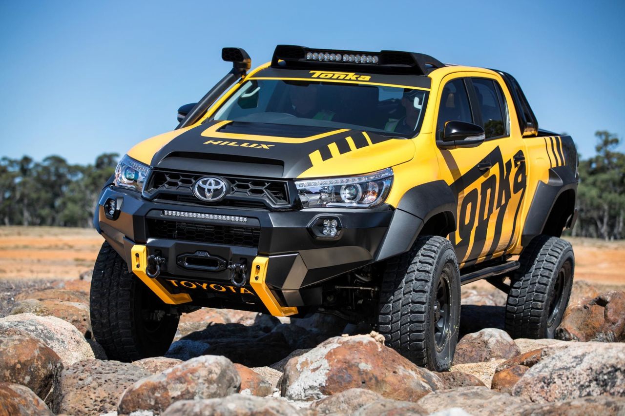 2017 toyota hilux tonka concept 041