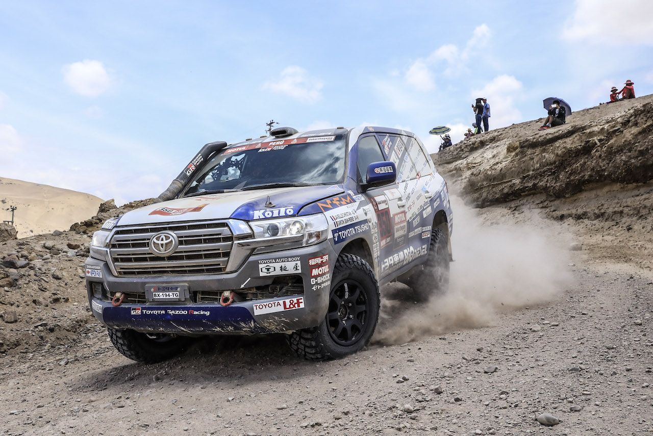 dakar 2019 land cruiser