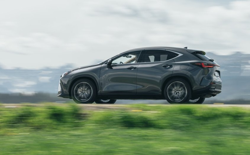 LEXUS NX 450H plus DYNAMIKA 169