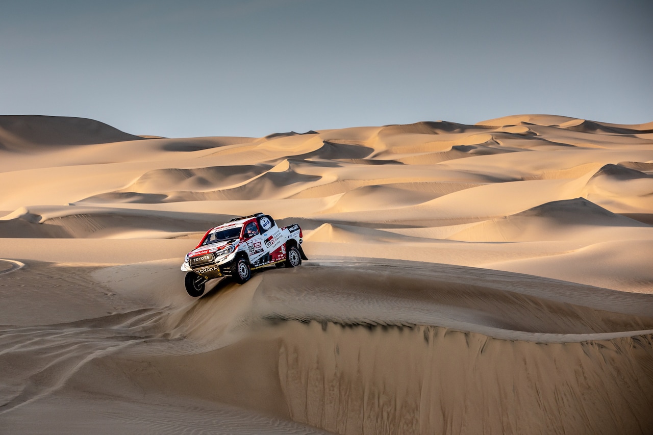 toyota hilux rajd dakar 2019 5