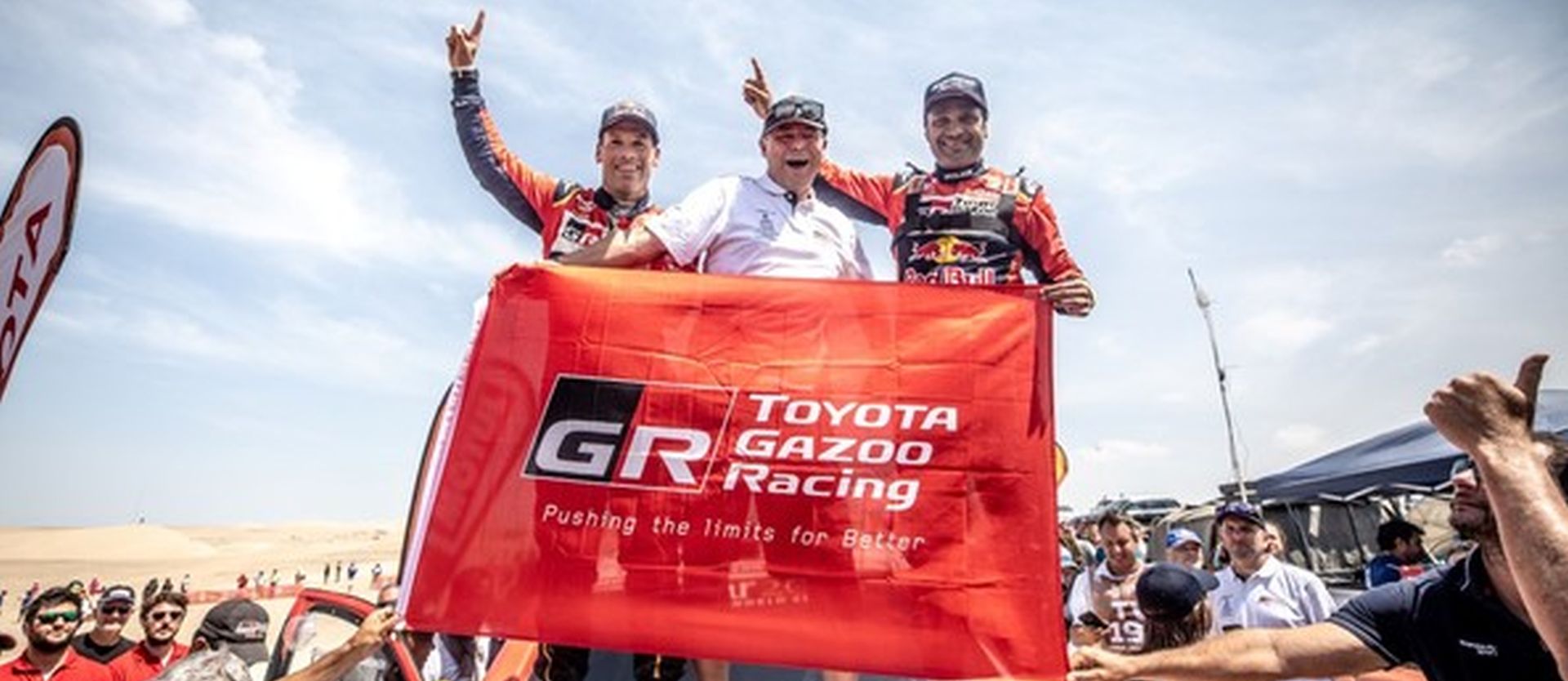 Toyota zwycięża w Rajdzie Dakar